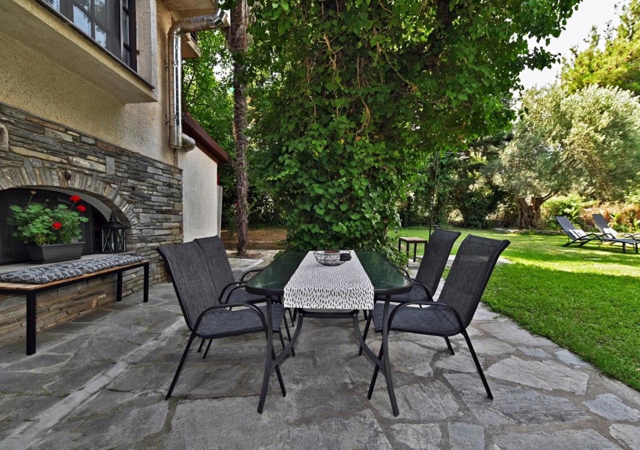 Hostal Ares Garden House - Nea Moudania Halkidiki Exterior foto