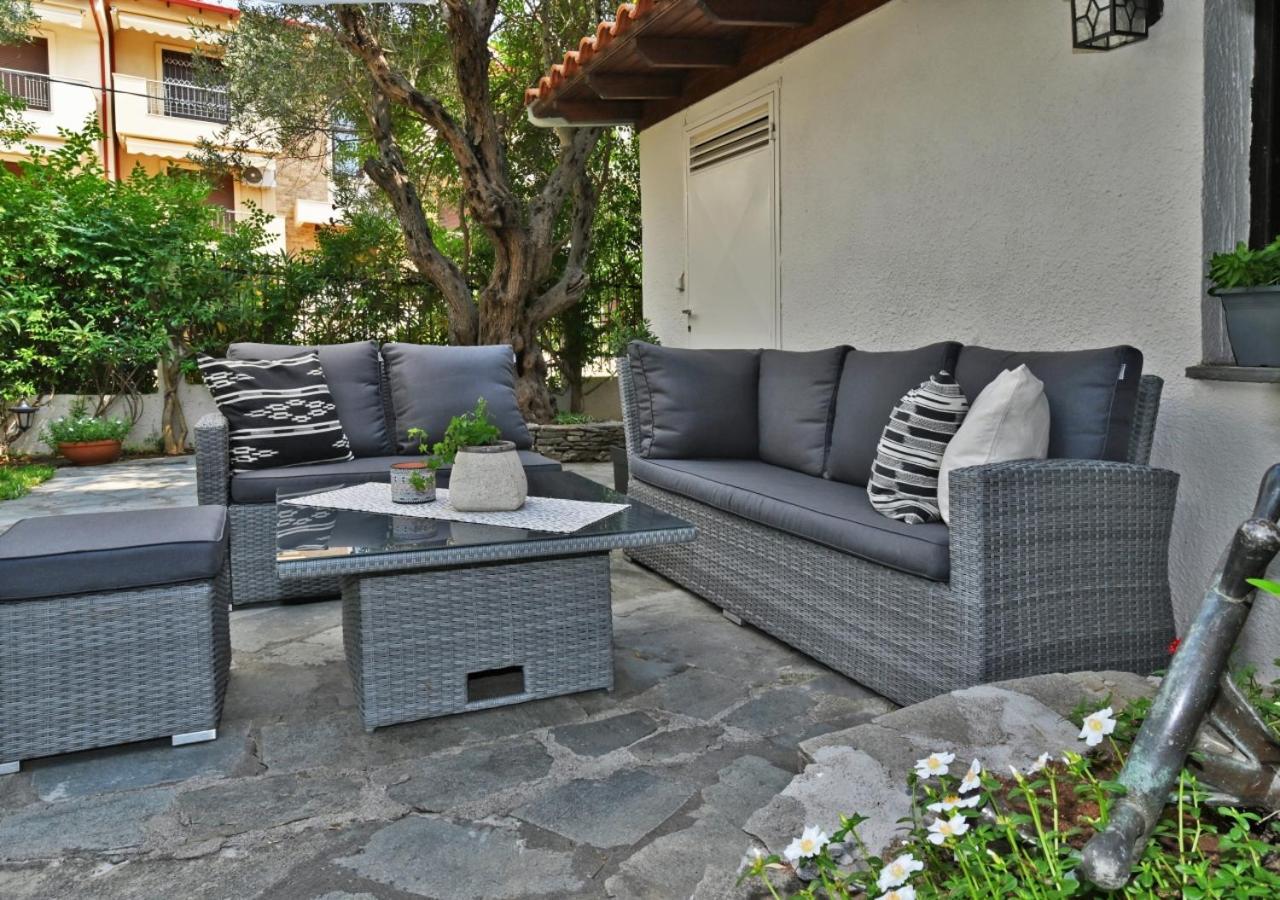 Hostal Ares Garden House - Nea Moudania Halkidiki Exterior foto