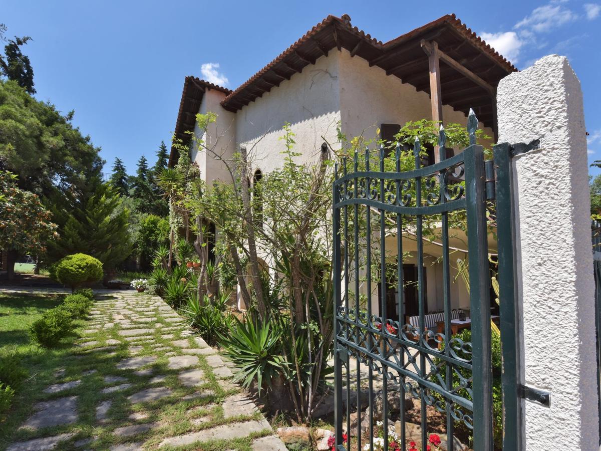 Hostal Ares Garden House - Nea Moudania Halkidiki Exterior foto