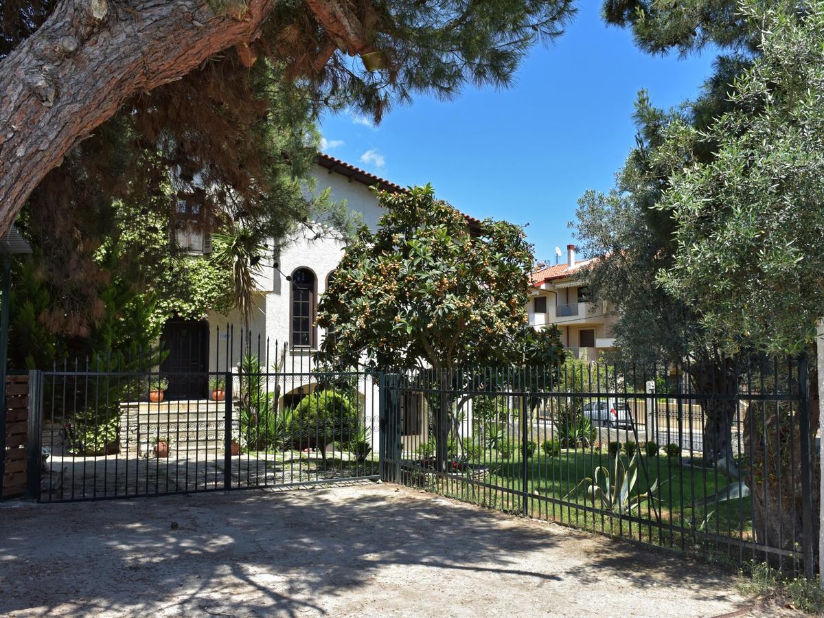 Hostal Ares Garden House - Nea Moudania Halkidiki Exterior foto