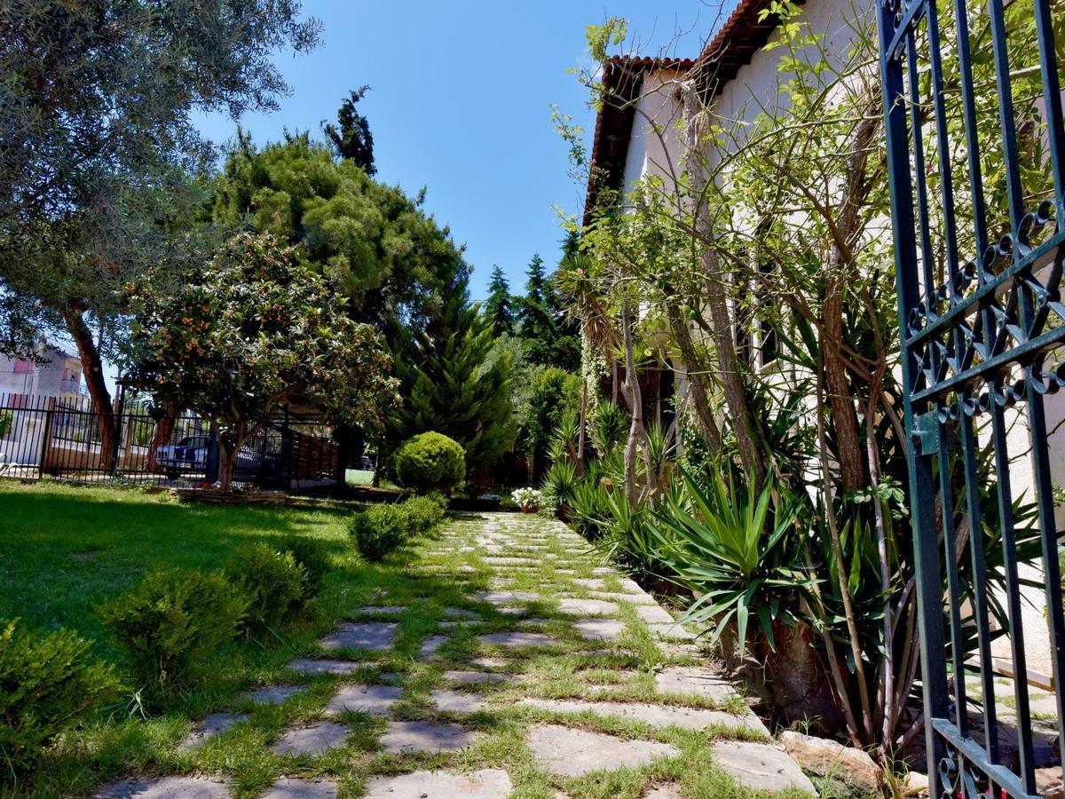 Hostal Ares Garden House - Nea Moudania Halkidiki Exterior foto